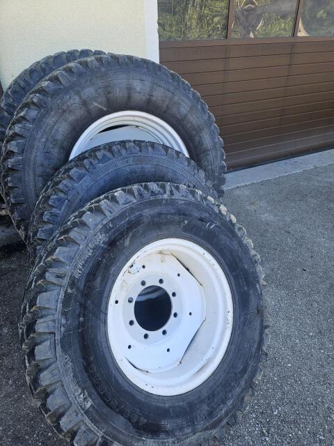 Kompletträder 400/80 R24, 480/80 R34