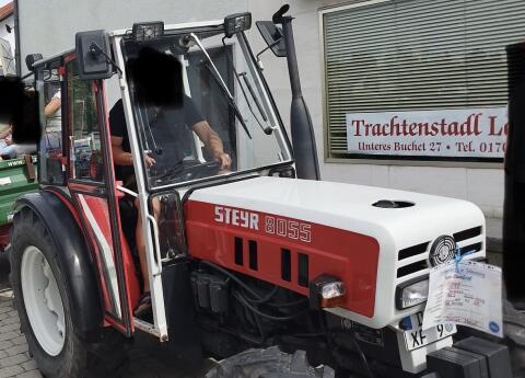 Steyr 8055 AS, Allrad, Schmalspur, Kabine