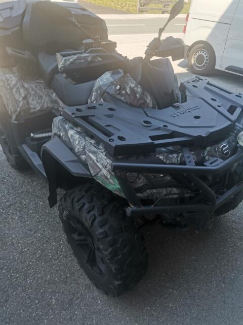 CF Moto CForce 1.000 Quad