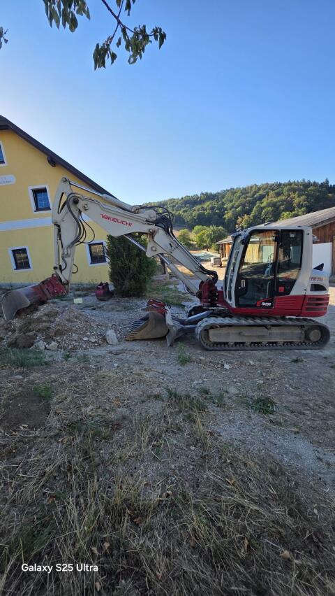 Takeuchi TB 290 Powertilt Verstellausleger