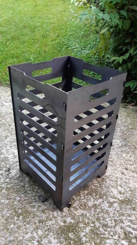 Feuerkorb Stripes