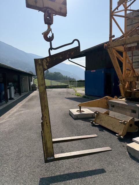 Liebherr 35K Baukran