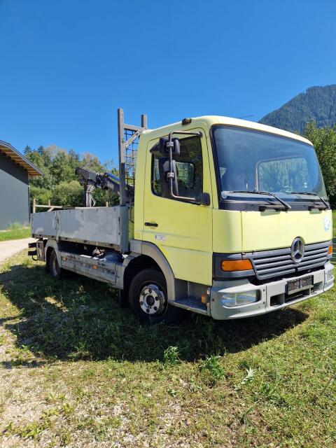 Mercedes-Benz Atego 817