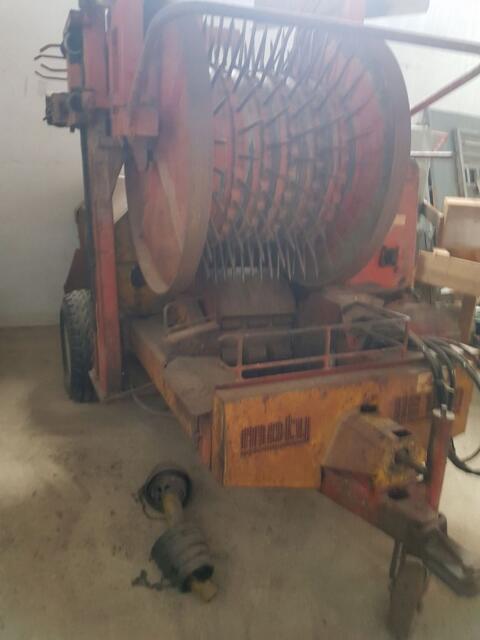 Kürbiserntemaschine Moty 1800 KE 1800
