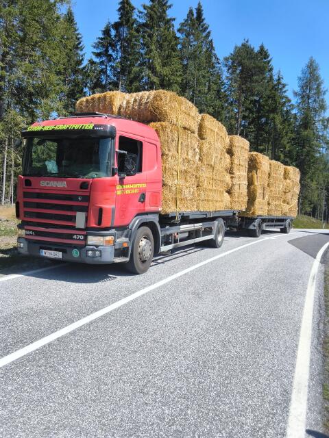 Stroh, zum besten Preis, direkt vom Strohbauer.