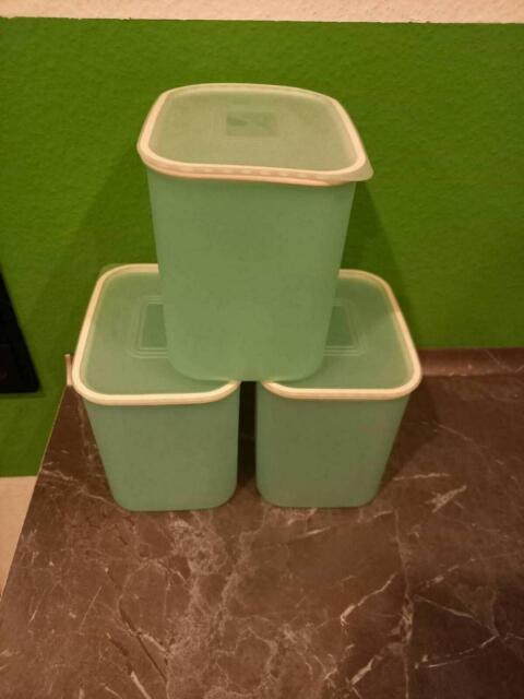 3 Tupperware-Dosen
