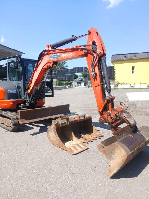 Kubota KX 057-4