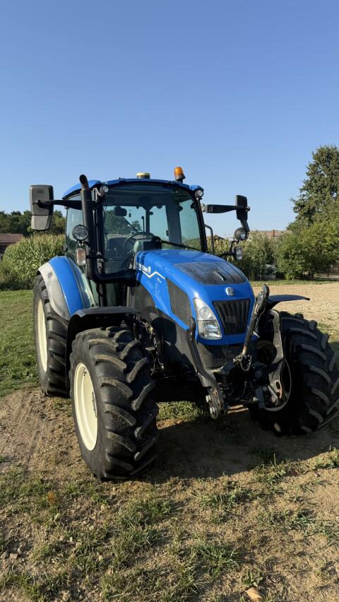 NEW HOLLAND T5.100 DC HD