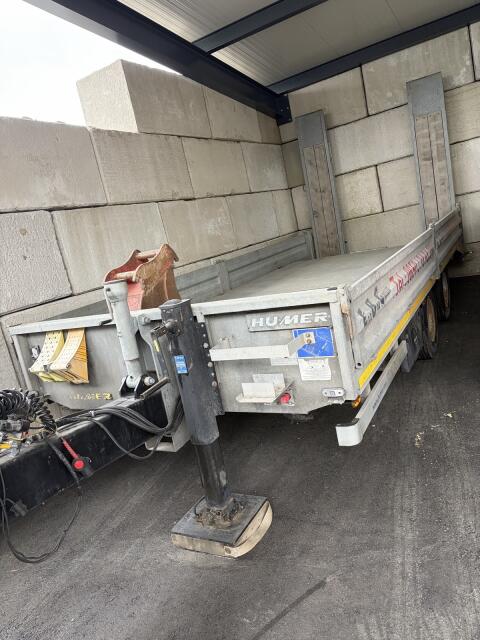 Humer Tieflader TTH18