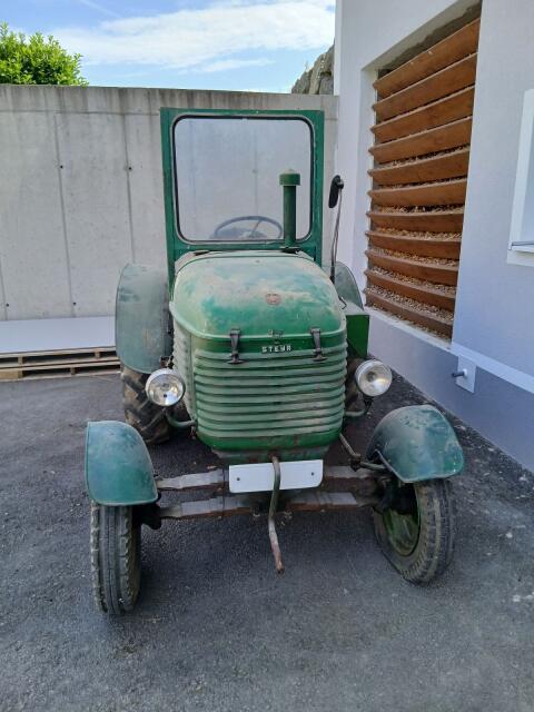 Traktor Steyr 180