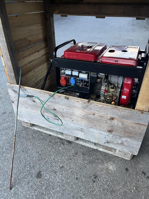 Diesel-Notstromgenerator
