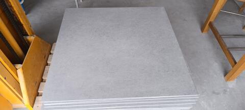 Bodenfliesen grau 100/100 cm 59 m²