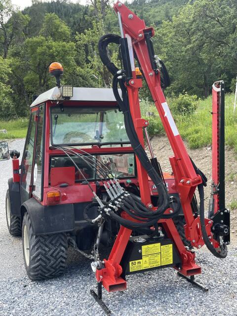 Wie neu. Auselger Boxer HSC 160 Heckenschneider