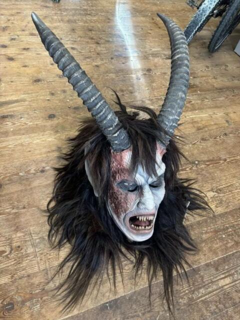 Krampusmaske