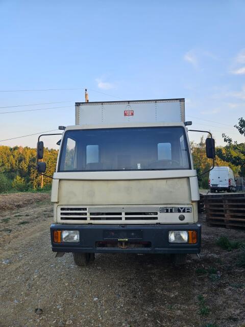 LKW Steyr 8S14