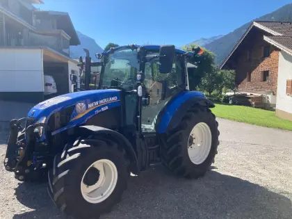 New Holland T5.85
