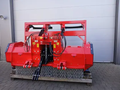 Forstmulcher, Forstfräse AHWI PRINOTH UZM700