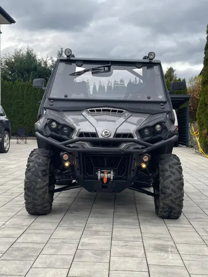 Can-Am Commander XT 1010
