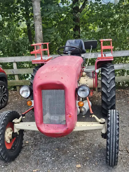 Bucher Traktor