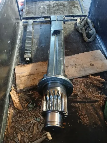 Kran, Schwenkgetriebe Kronos 5000