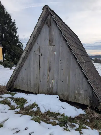 Tierstall, Hütte