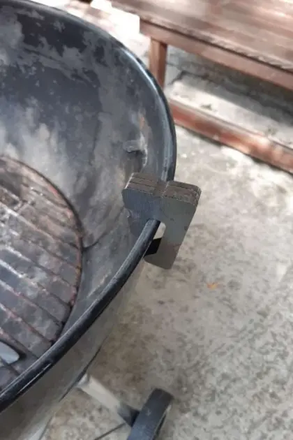 Abstandshalter für Kugelgrill oder Feuerschale