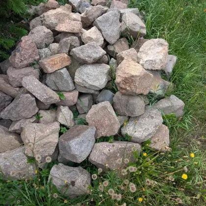Gesucht: Ackersteine, Natursteine, Steinmauer