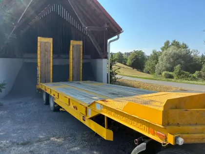 Schwarzmüller Tieflader Tü30