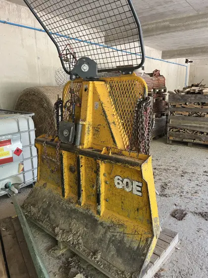 6 t Uniforst Seilwinde 60M