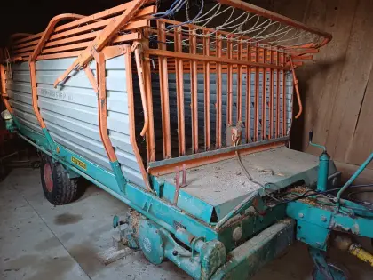 Ladewagen Steyr Hamster 803