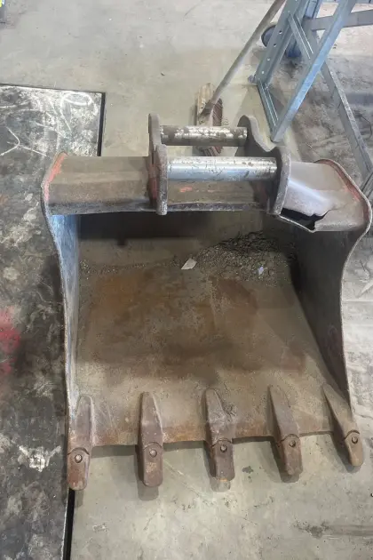 Martin Tieflöffel, Baggerschaufel Takeuchi 5 t 800