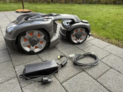 Husqvarna Automower® 435X AWD mit Ladestation, Zubehör