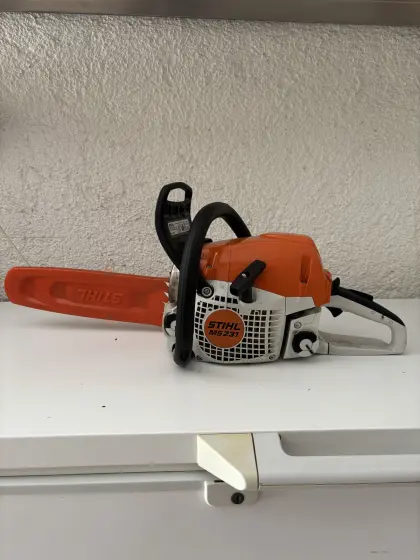 Verkaufe Stihl MS 231