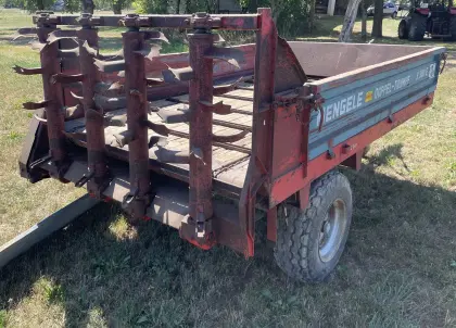 Mengele Doppeltrumpf Miststreuer S 300 E