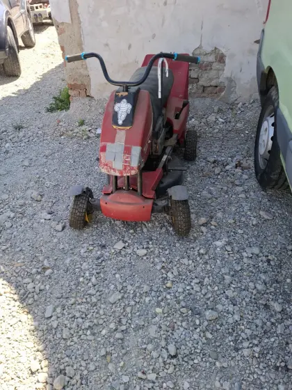 Rasenmähertraktor Wolf Garten
