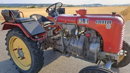 Steyr Traktor T84 (18er)