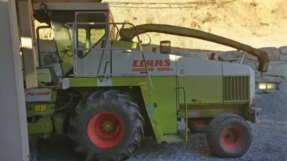 Claas Jaguar 690 SL