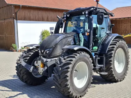 Valtra N154eA