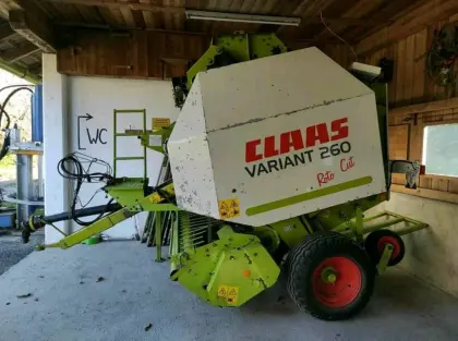 Claas Variant 260