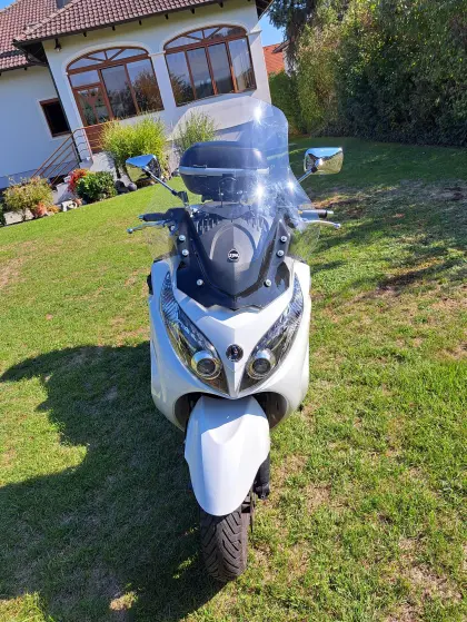 SYM Maxsym 400i