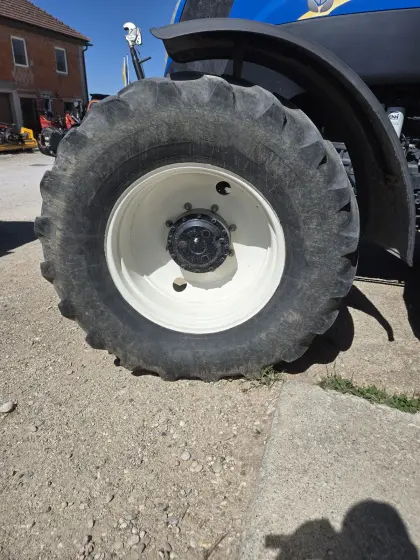 Michelin Multibib 540/65R28
