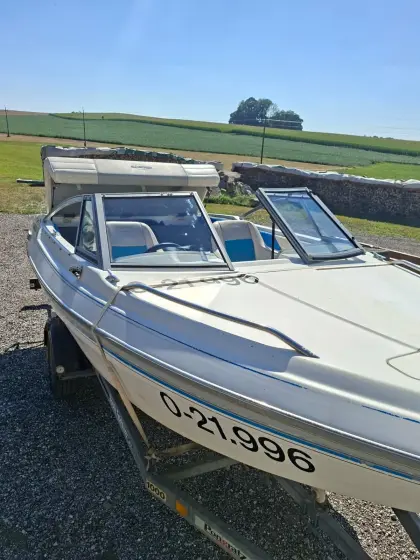 Glastron 1700 mit Trailer