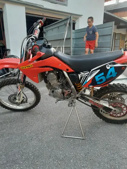Motocross Honda 150 4-Takt