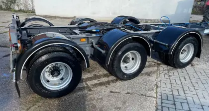 Tridem-Wechselfahrgestell Dolly-Achse SIIMET Nooteboom