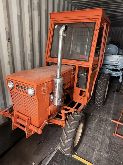 Holder Traktor