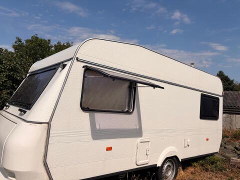 Wohnwagen Hobby De Luxe 460T