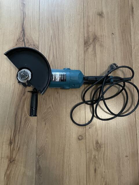 Makita GA 9050R Winkelschleifer, Flex