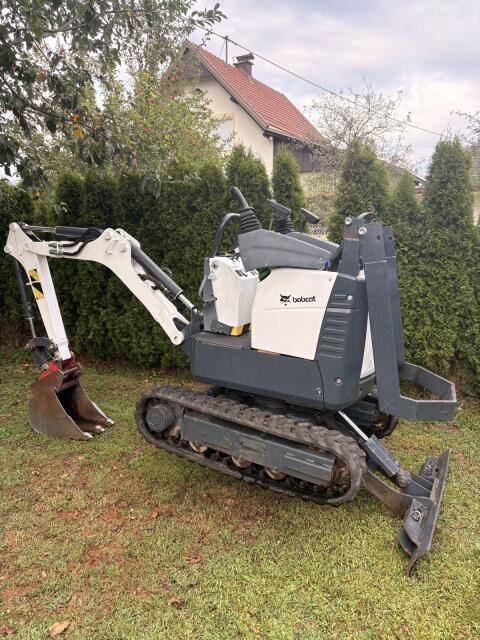 Minibagger Bobcat E10
