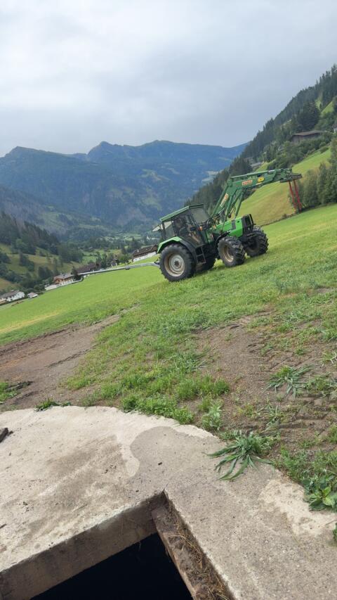 Verkaufe Stoll Frontlader Robust F35 HDPM