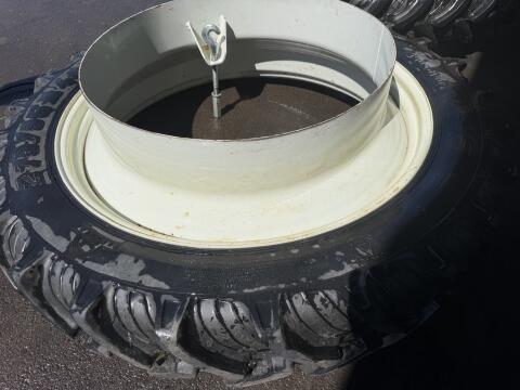 Verkaufe Zwillingsräder 270/95R42